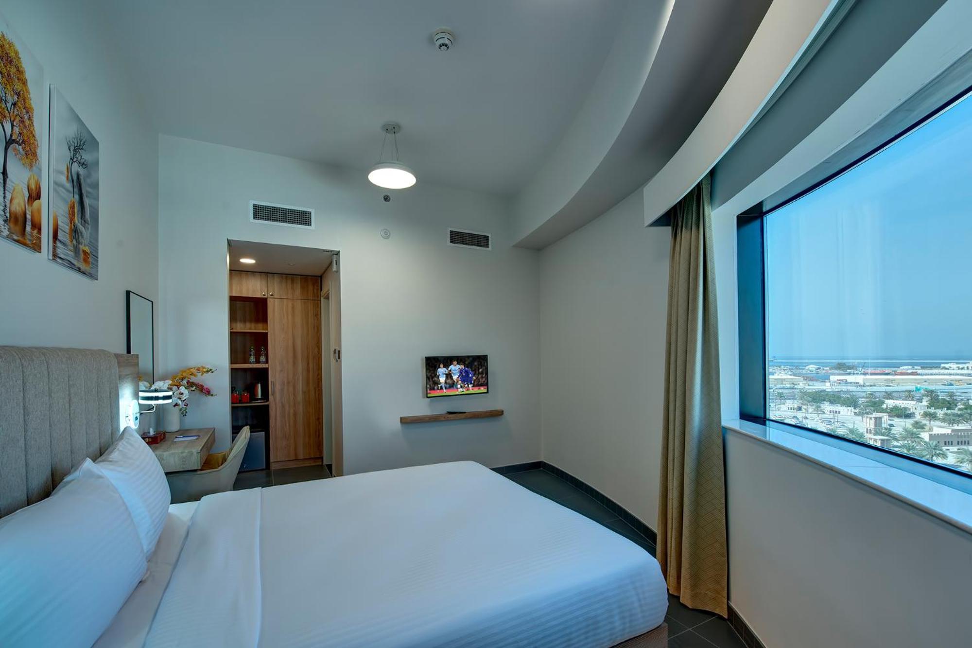Wescott Hotel Dubai Bagian luar foto