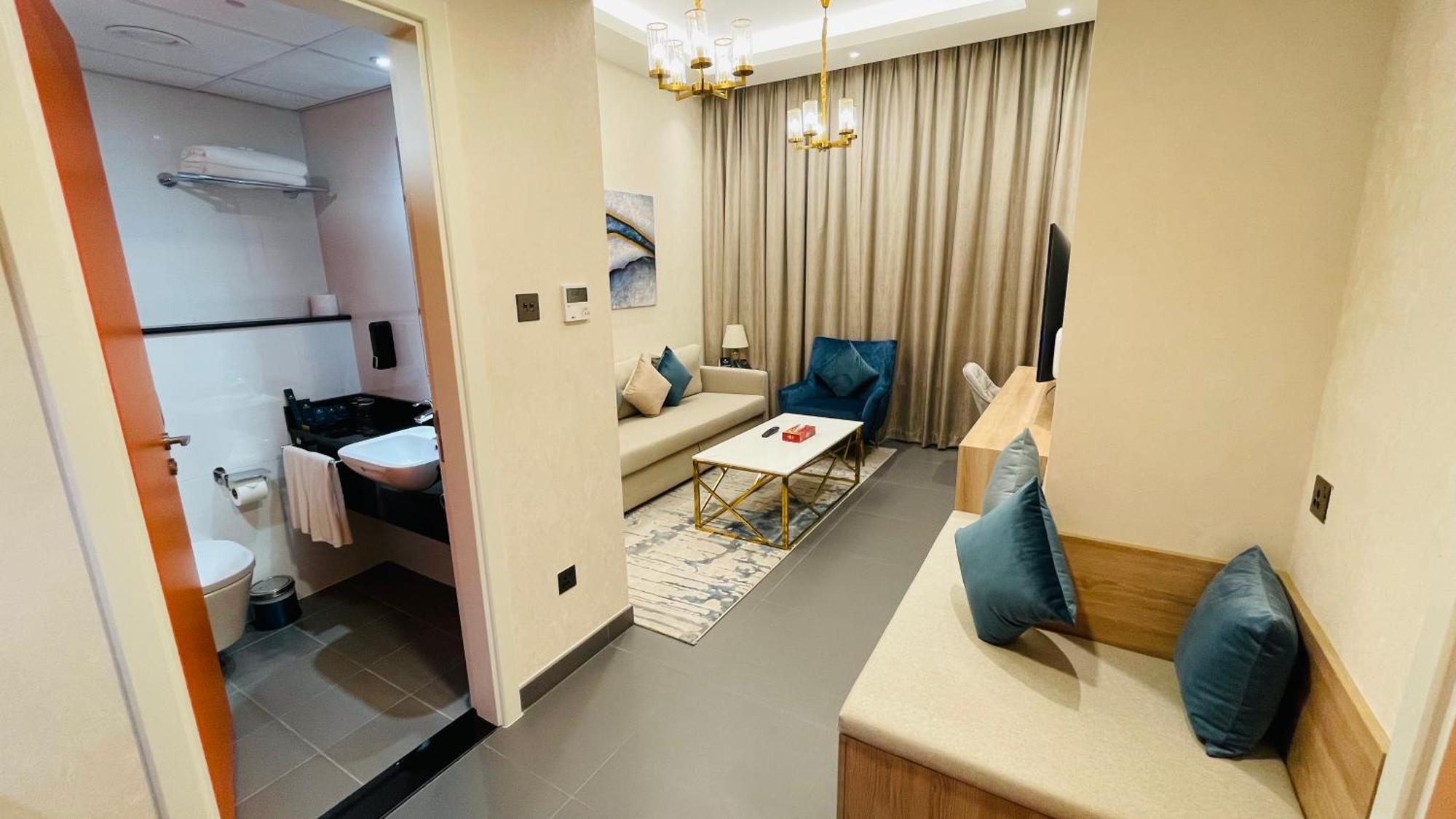 Wescott Hotel Dubai Bagian luar foto